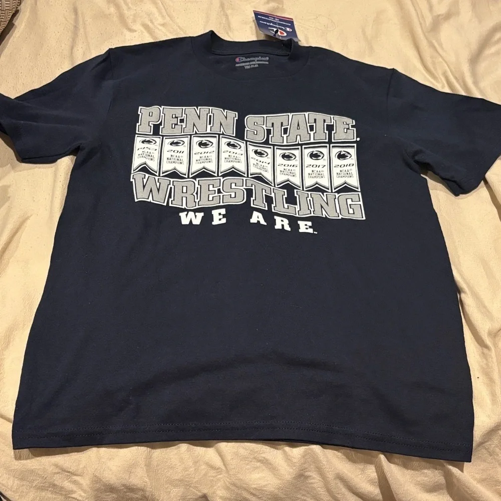 Kids size M T-shirt bundle